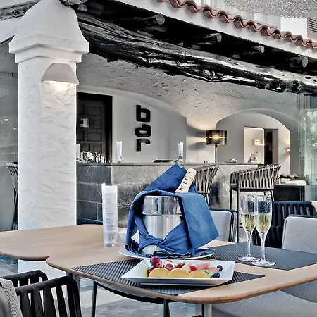 Boutique Ses Pitreras מלון 4*